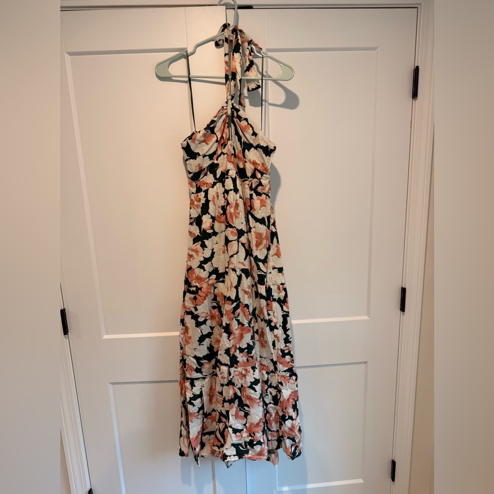 NWT Abercrombie & Fitch Black and Cream Floral Halter Maxi Dress
